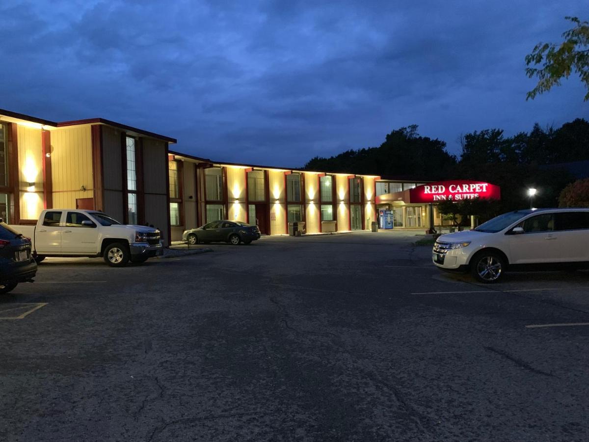 Red Carpet Inn & Suites Ebensburg Eksteriør billede