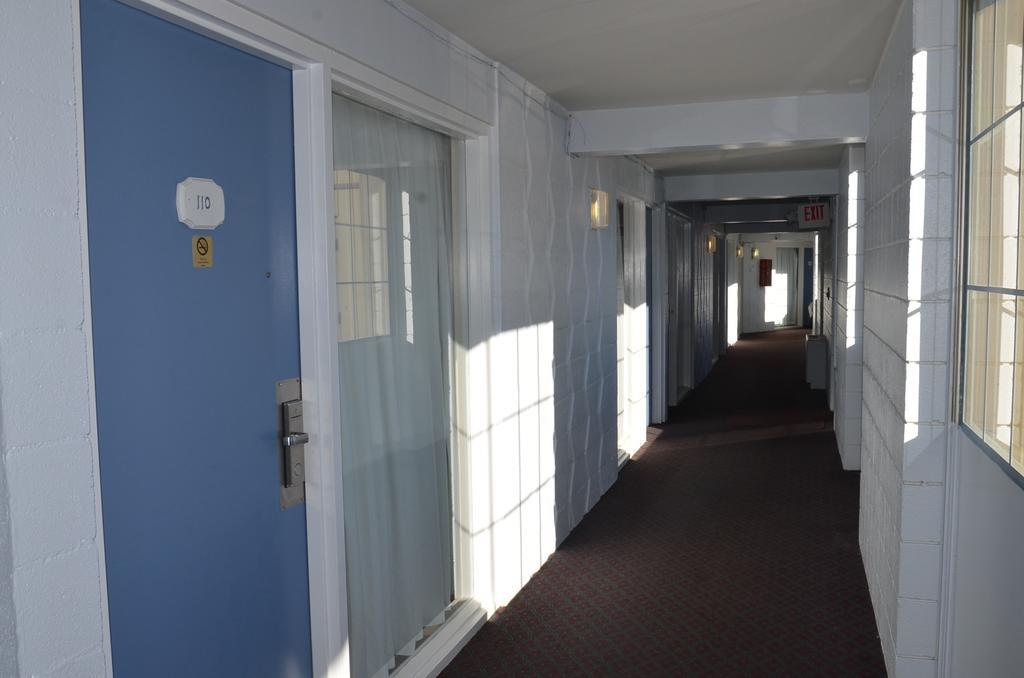 Red Carpet Inn & Suites Ebensburg Eksteriør billede