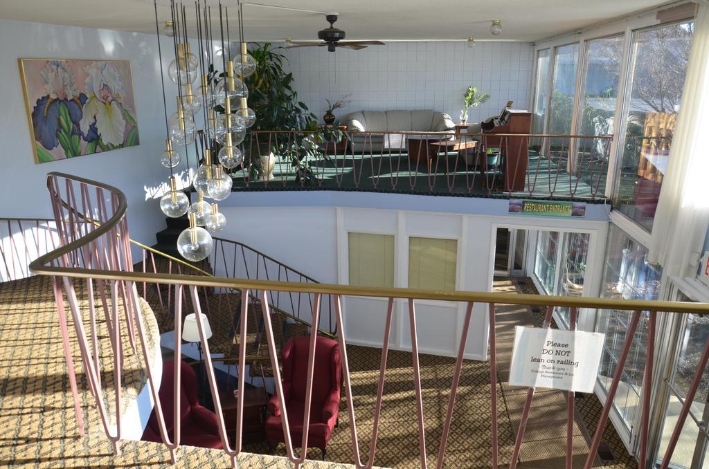 Red Carpet Inn & Suites Ebensburg Eksteriør billede