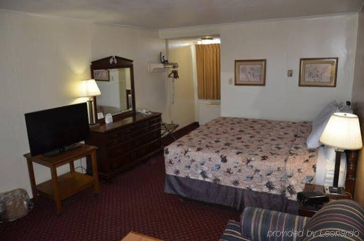 Red Carpet Inn & Suites Ebensburg Eksteriør billede